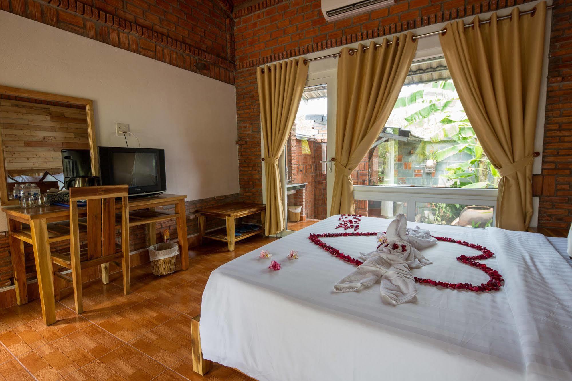 Sen Viet Phu Quoc Resort, Sport & Spa מראה חיצוני תמונה